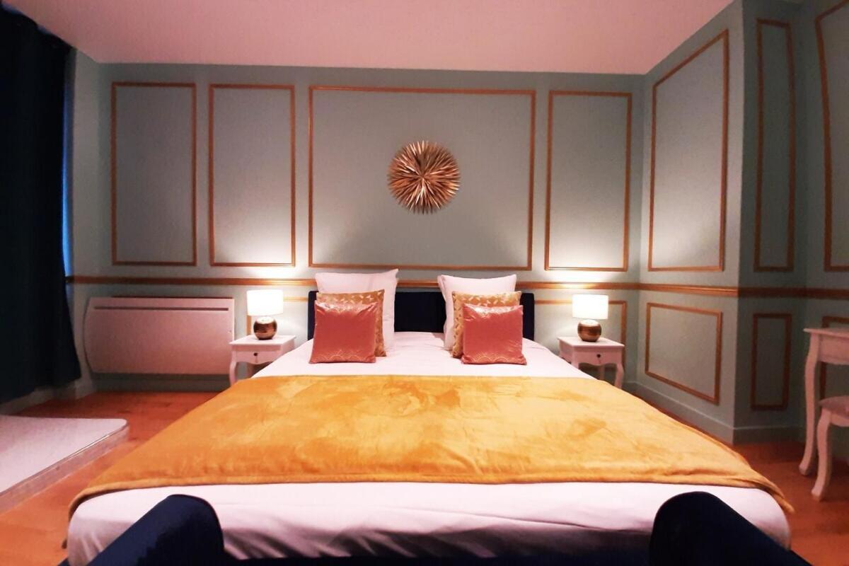 Suite Anna In Paris Republique Exterior photo