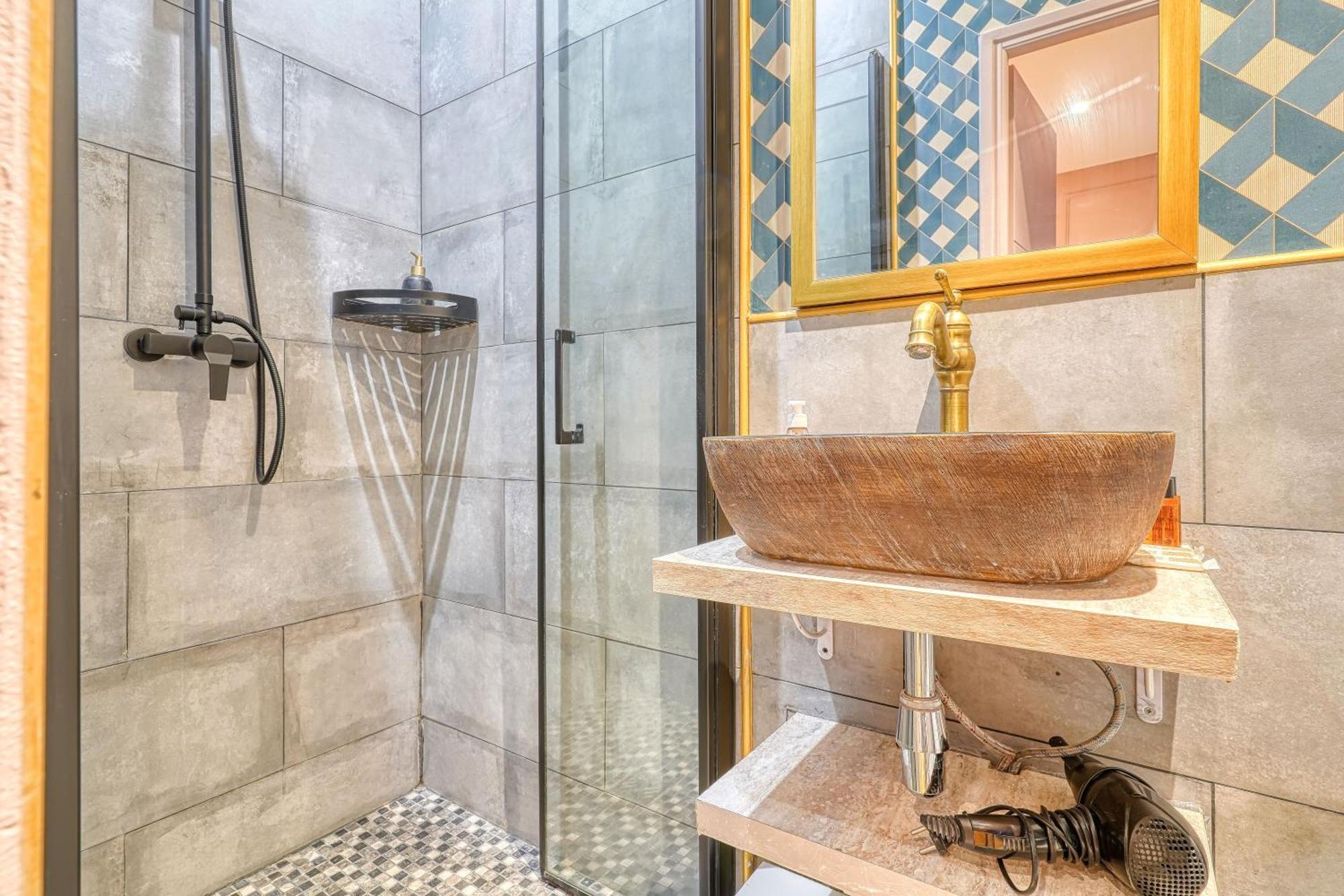 Suite Anna In Paris Republique Exterior photo